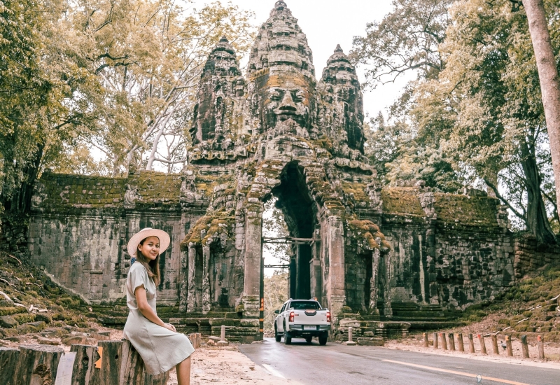 Private Sunrise Angkor Tour